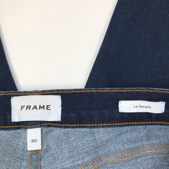 FRAME Le Garçon High-Rise Slightly Distressed Jeans - 30 - Picture 14 of 17